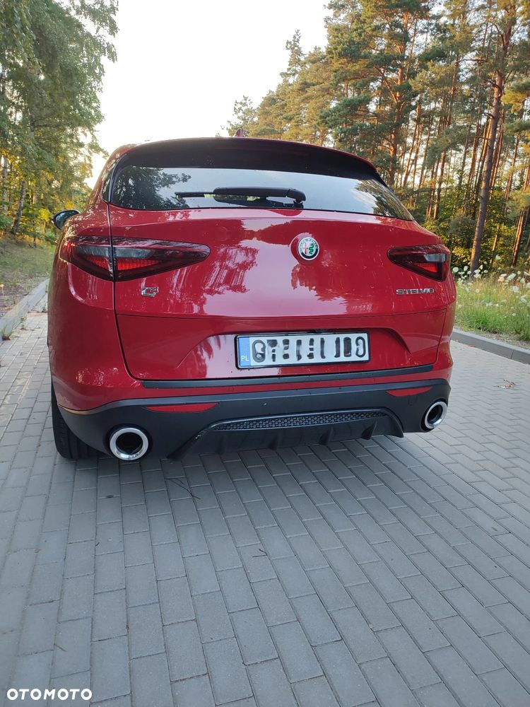 Alfa Romeo Stelvio 2.0 Turbo Q4 - 9