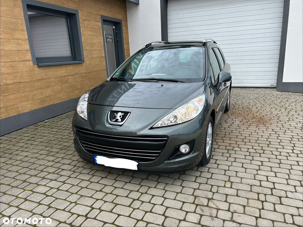 Peugeot 207 120 Sport - 11
