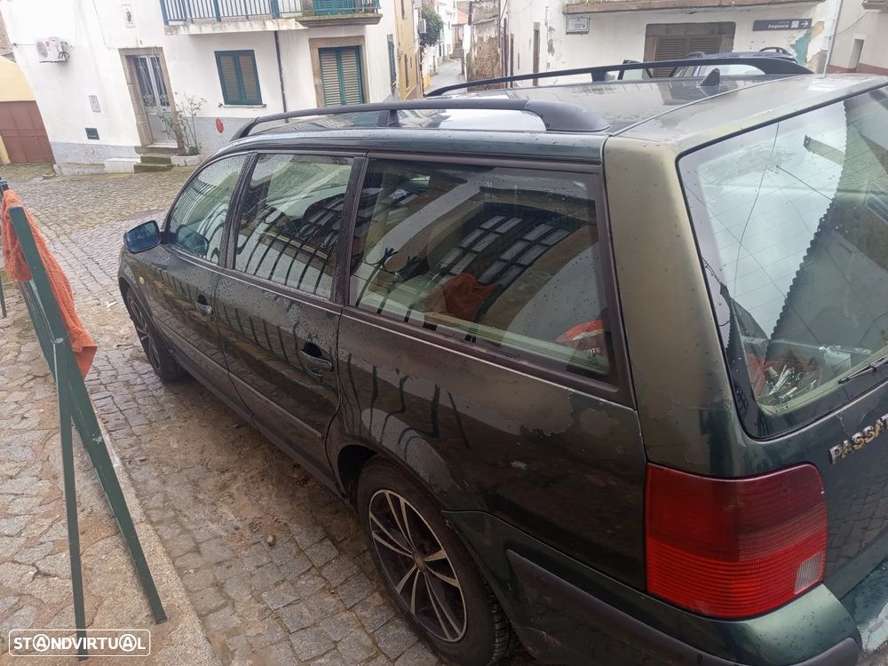 VW Passat Variant 1.9 TDi Confortline - 3