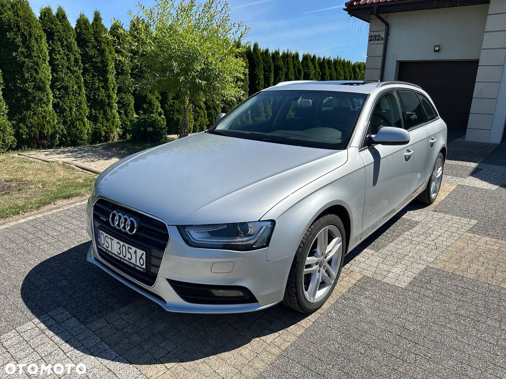 Audi A4 Avant 2.0 TDI DPF quattro Ambiente - 2