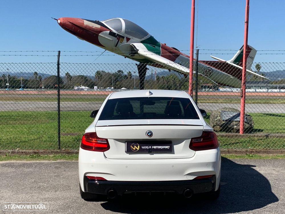 BMW 220 d Coupe Pack M Auto - 4