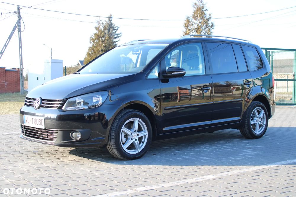 Volkswagen Touran 1.6 TDI DPF DSG Comfortline - 4