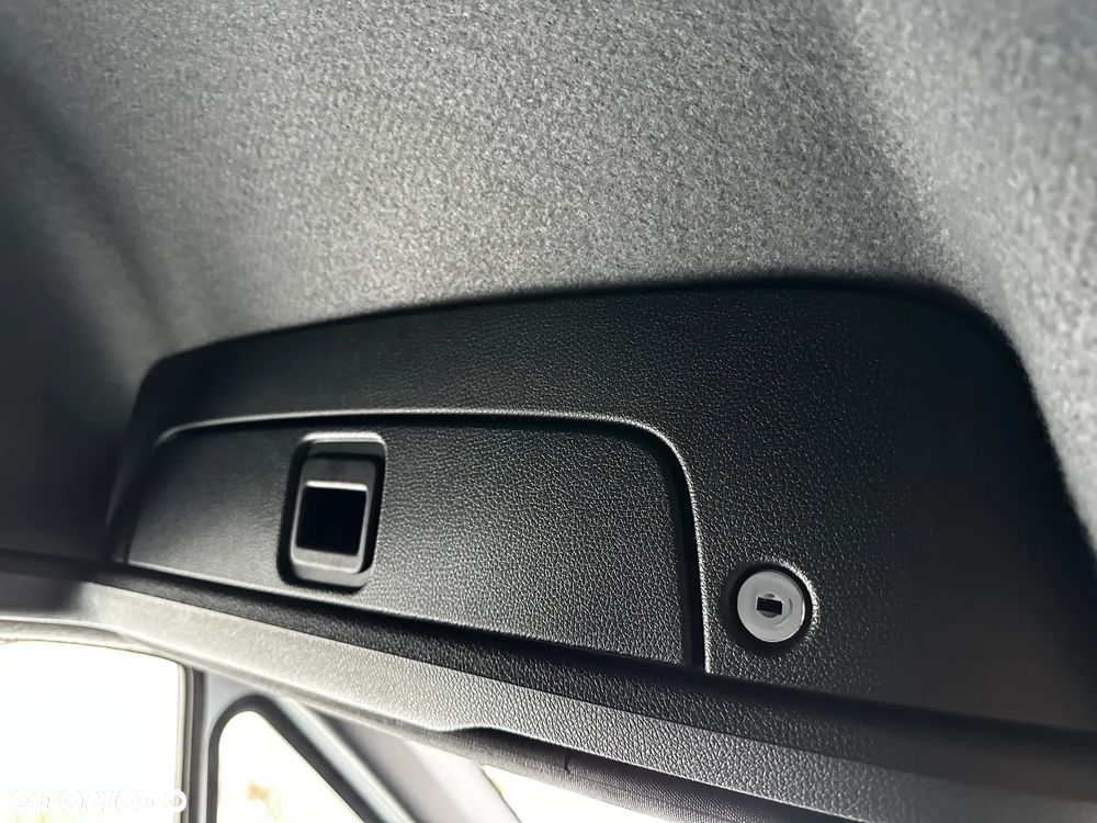 Mercedes-Benz Sprinter - 29