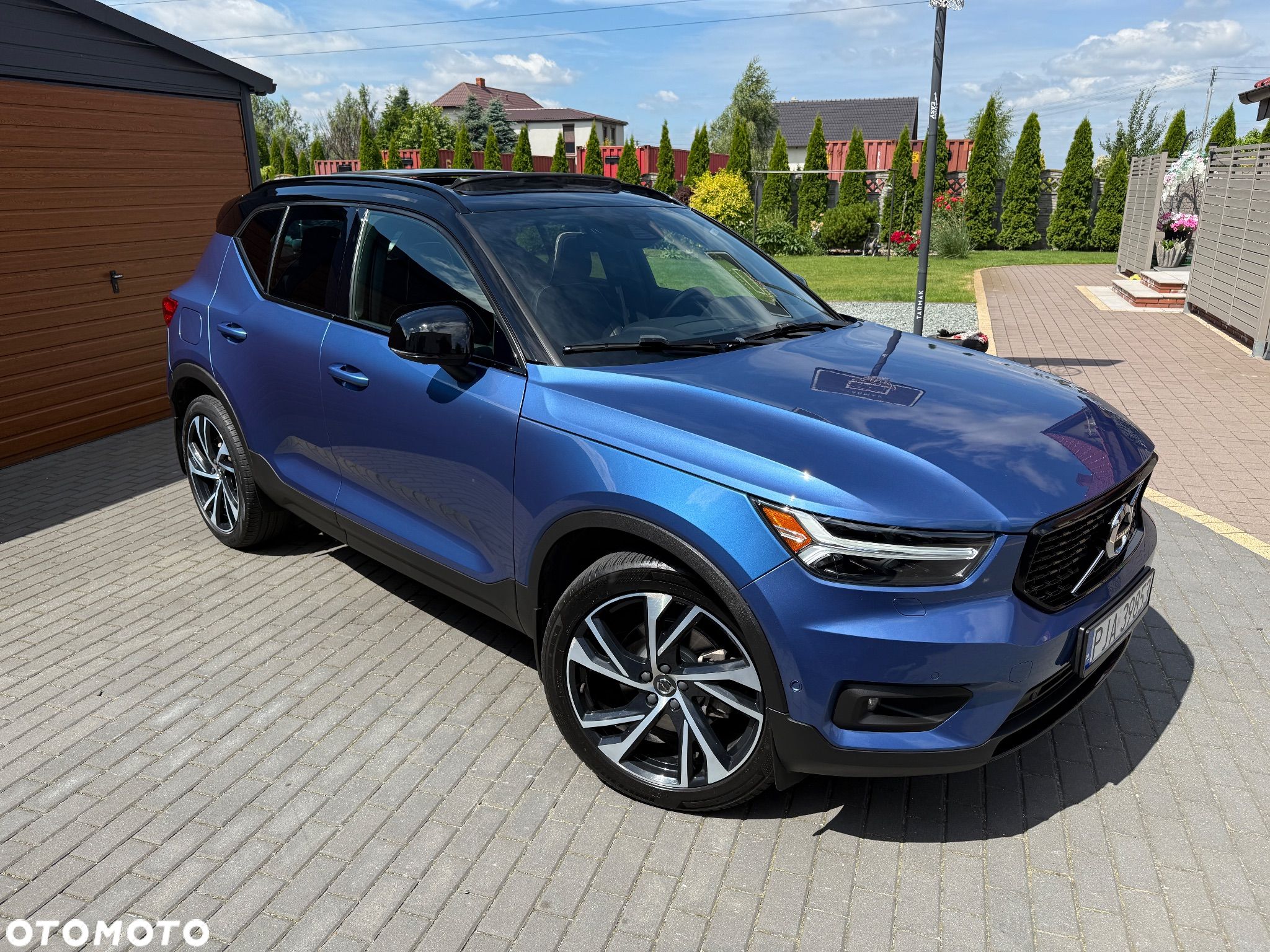 Volvo XC 40 T5 AWD R-Design - 1