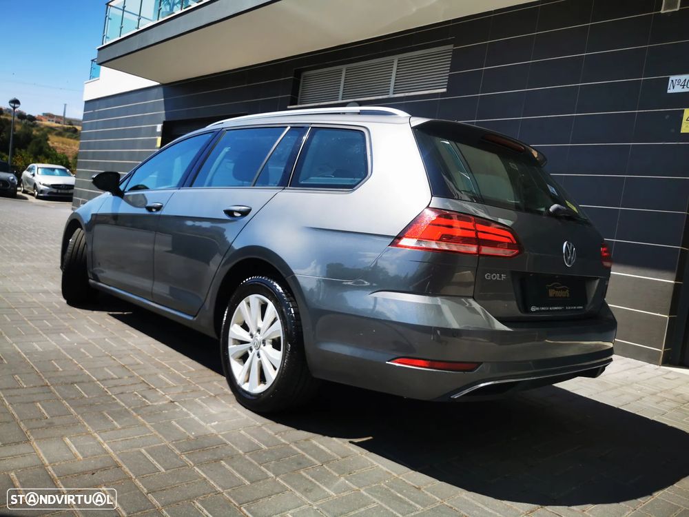 VW Golf Variant 1.6 TDi Confortline - 8