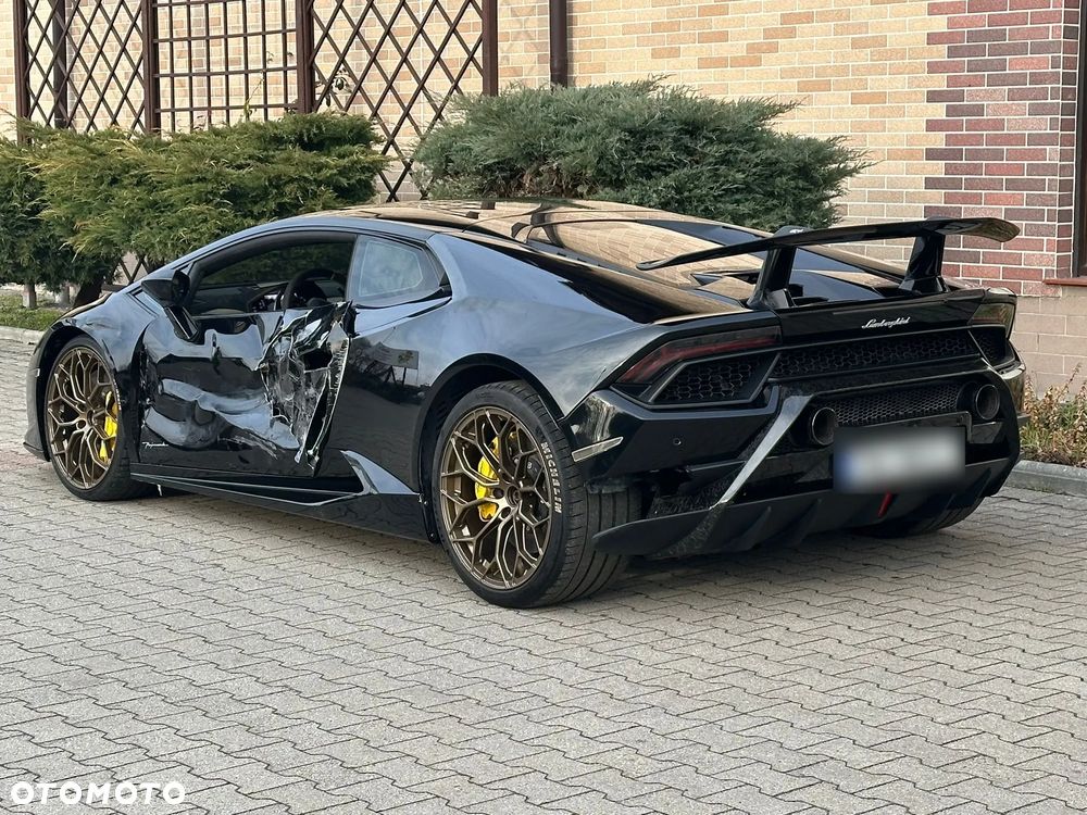 Lamborghini Huracan - 7