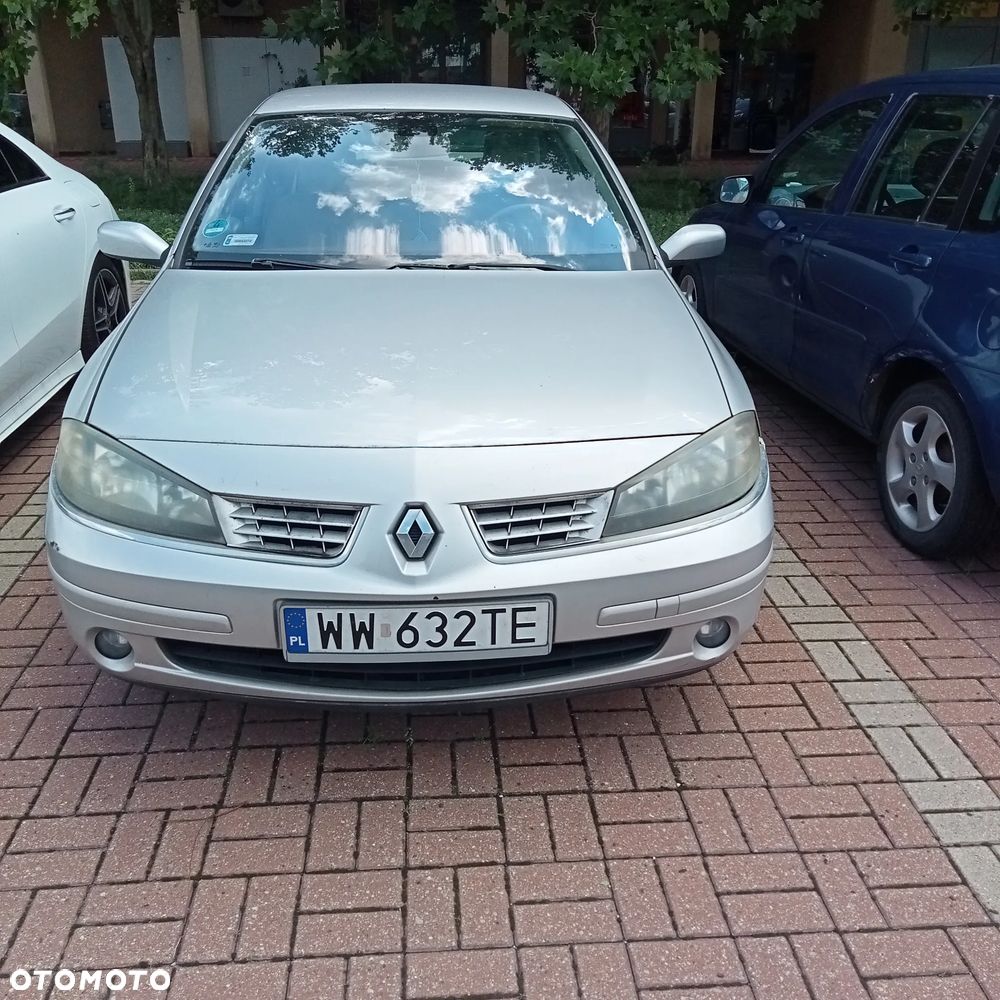 Renault Laguna - 1