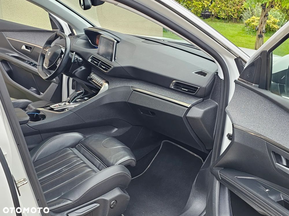 Peugeot 5008 - 31