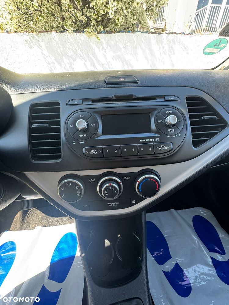 Kia Picanto 1.0 Attract - 11