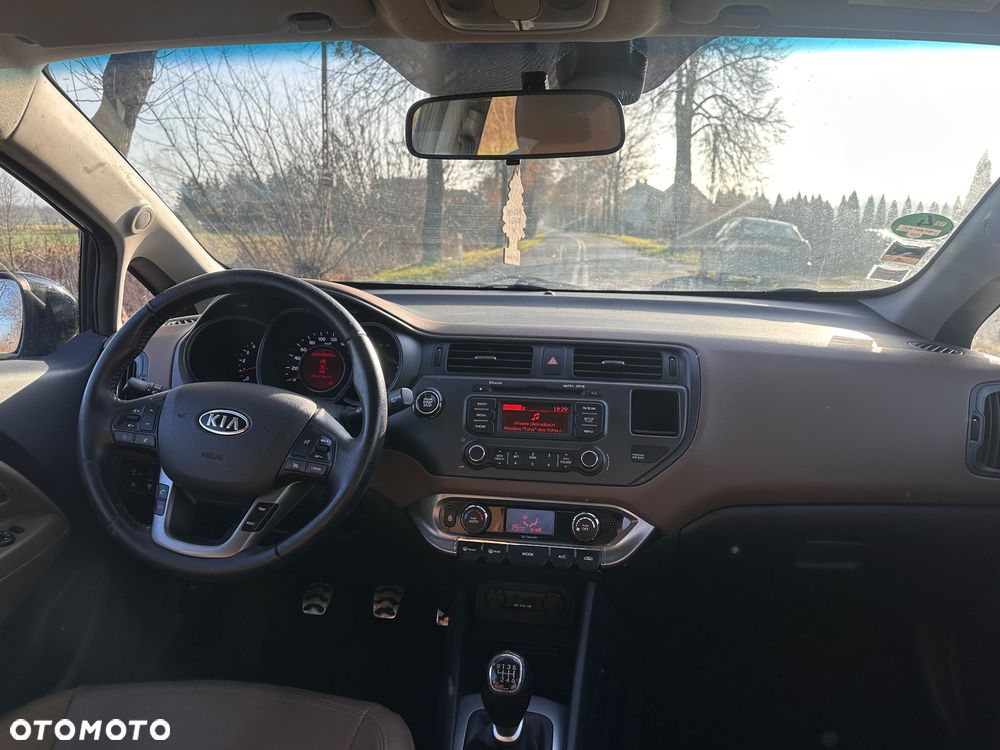 Kia Rio 1.4 CRDI Platinum Edition - 10