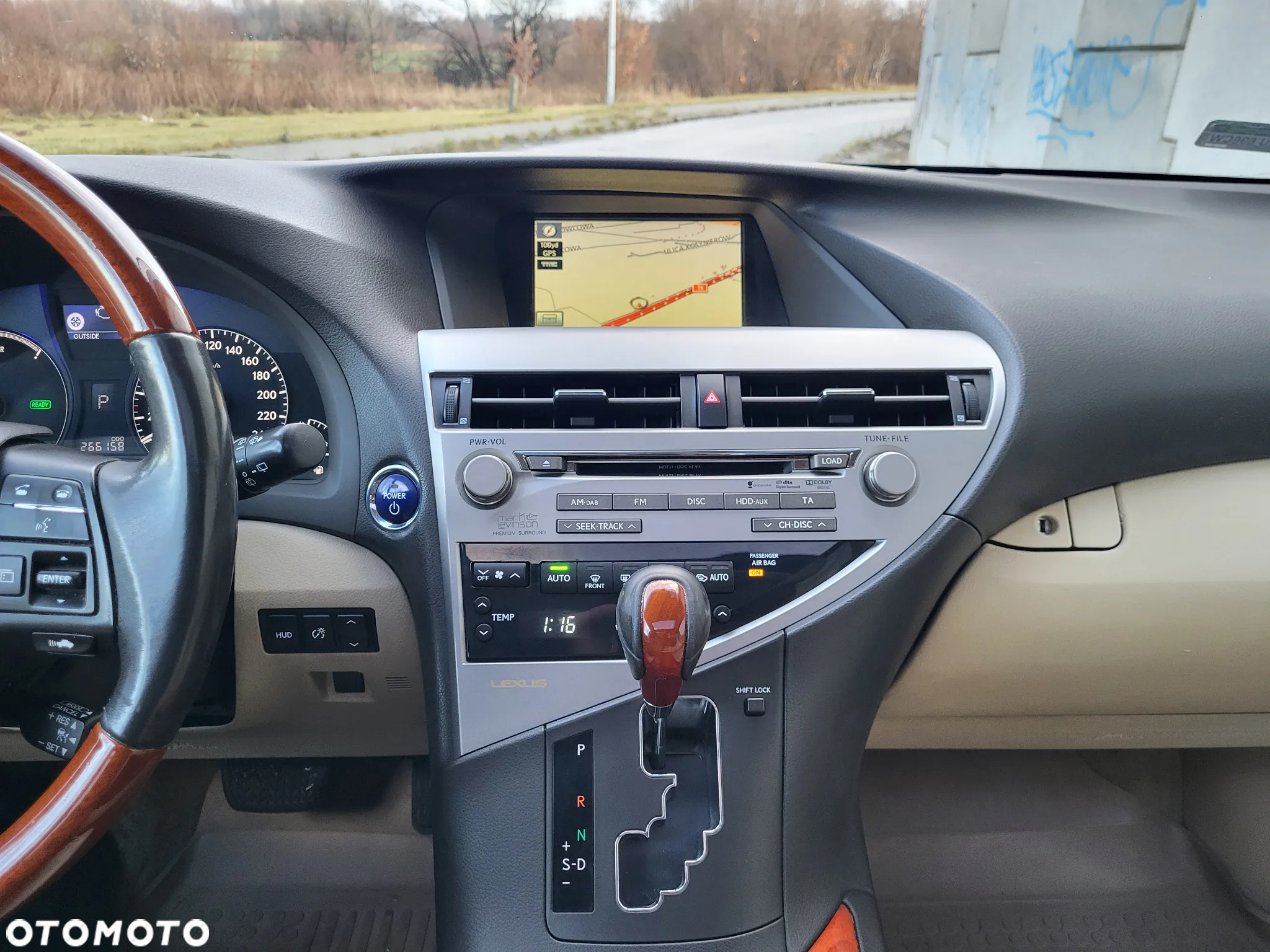 Lexus RX - 21