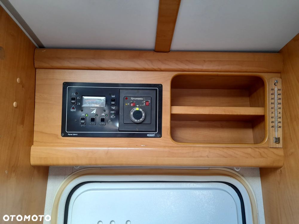 Mercedes-Benz Sprinter - 6