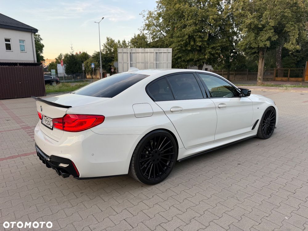 BMW Seria 5 520d Efficient Dynamics M Sport sport - 11