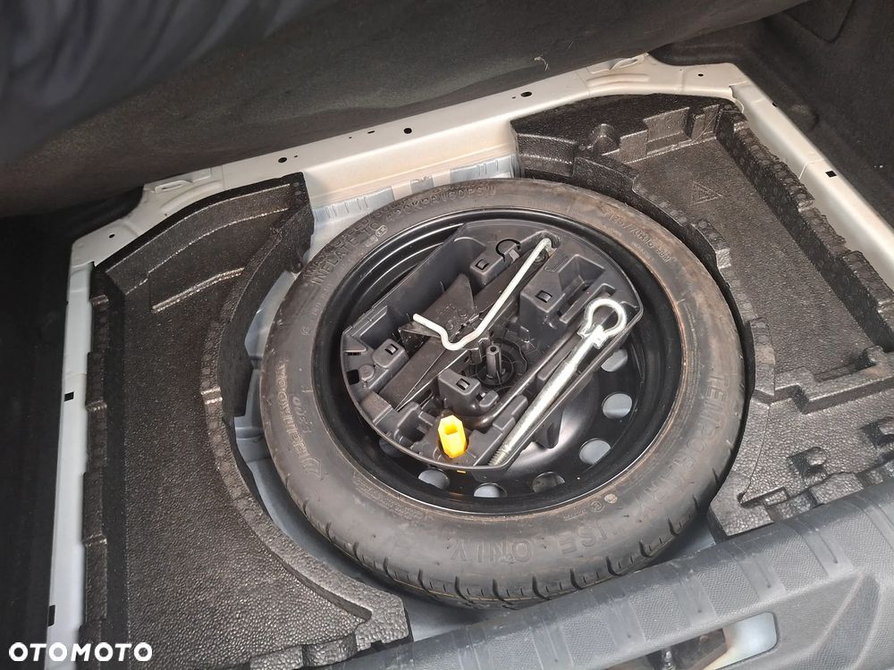 Peugeot 308 BlueHDi FAP 130 Stop & Start Active - 8