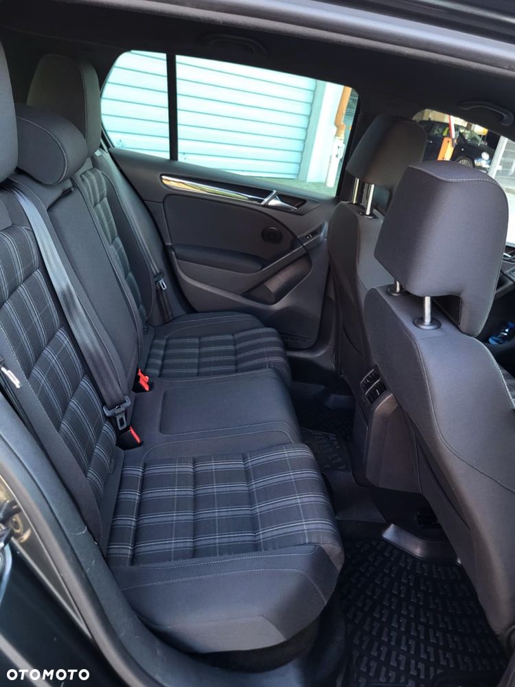 Volkswagen Golf 2.0 TDI DPF DSG GTD - 9