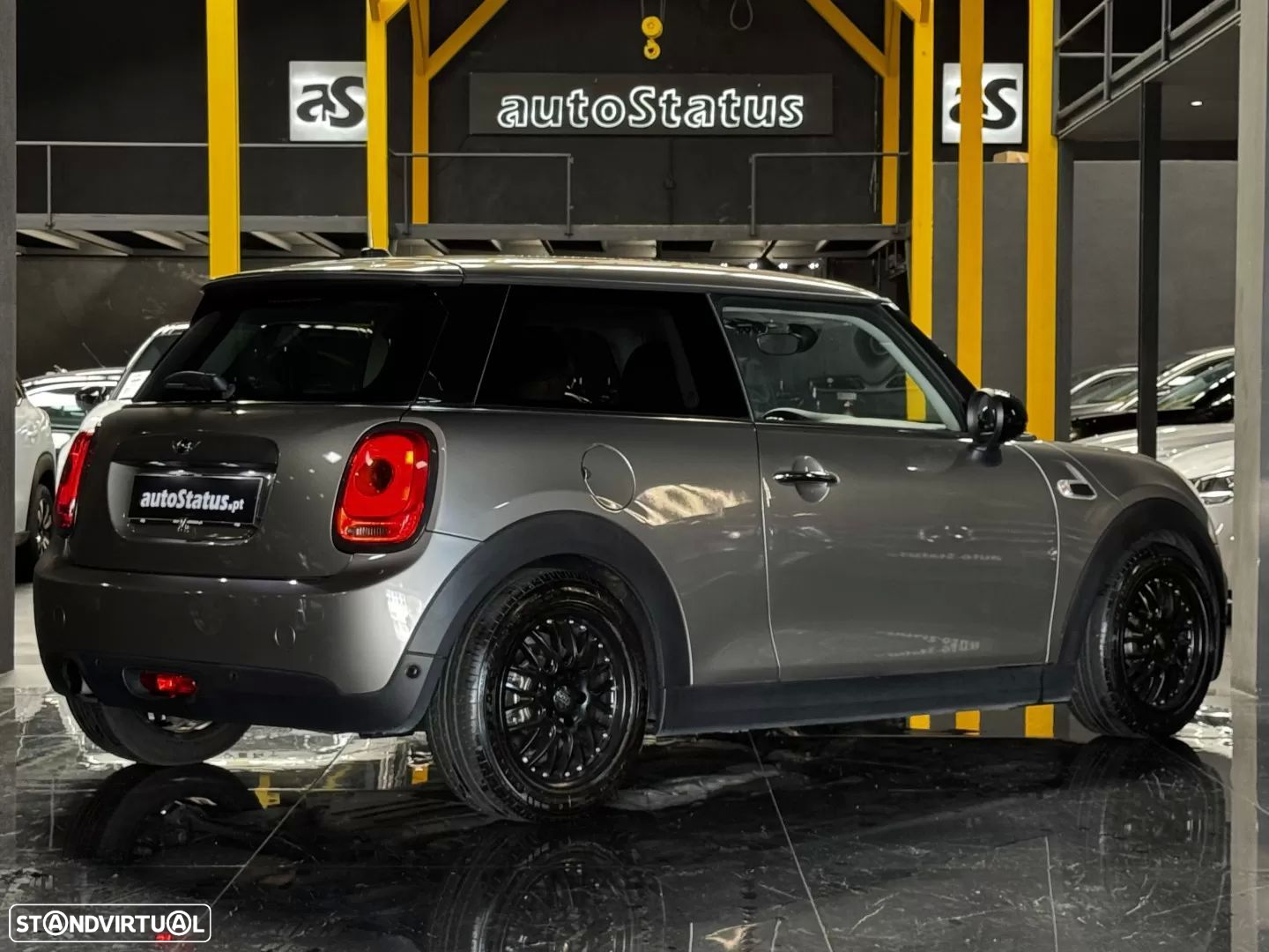 MINI 3 Portas - 13