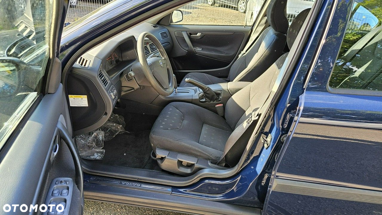 Volvo S60 2.4 Edition - 16