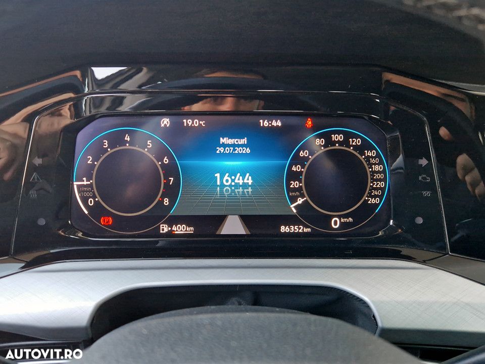 Volkswagen Golf 1.5 TSI ACT Life - 20