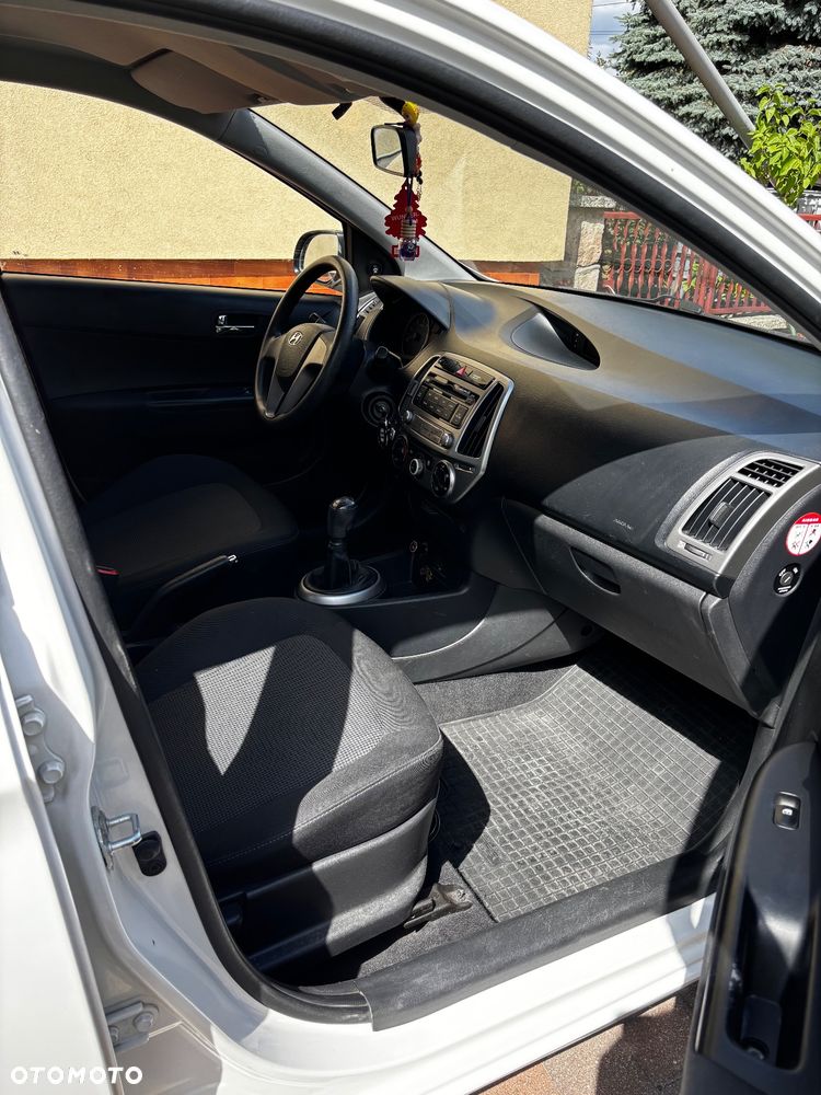 Hyundai i20 - 6