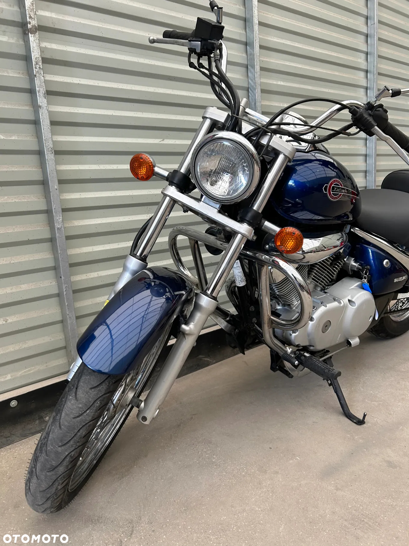 Suzuki Intruder - 7