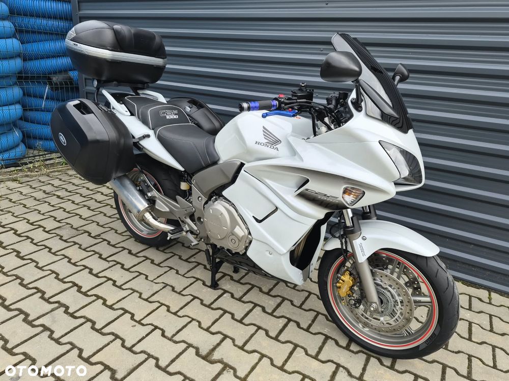 Honda CBF - 2