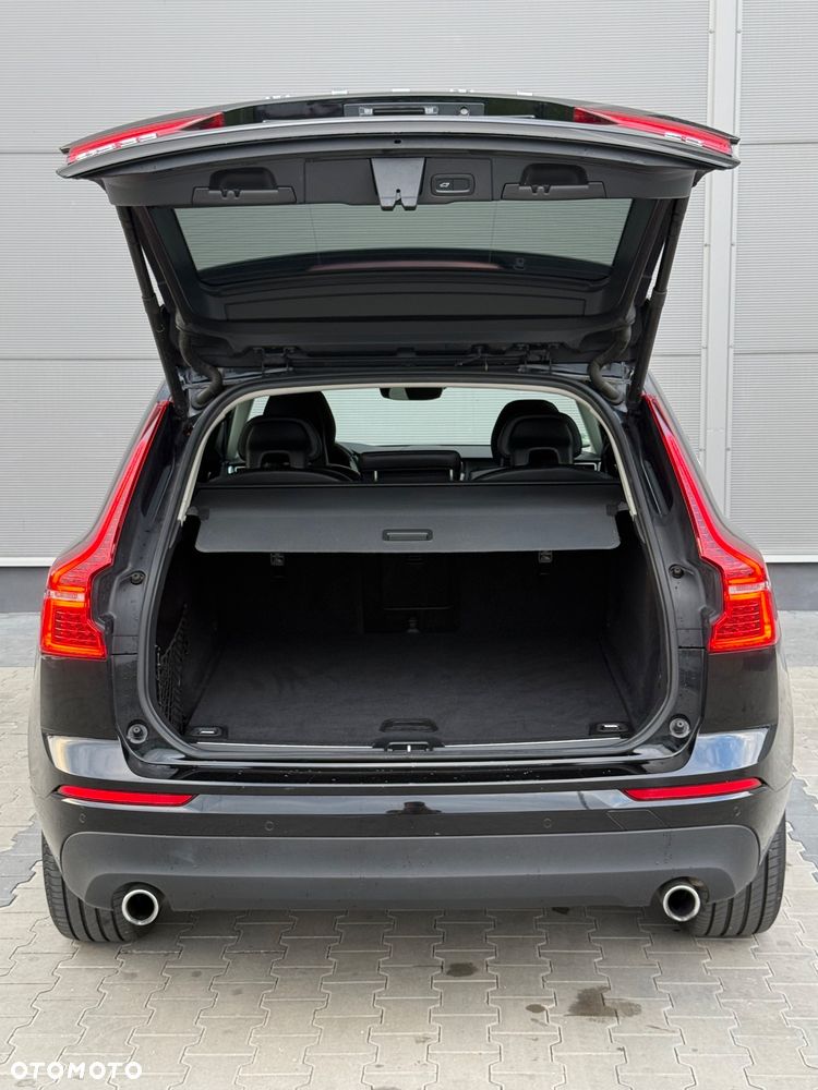 Volvo XC 60 D4 AWD Geartronic Momentum - 9