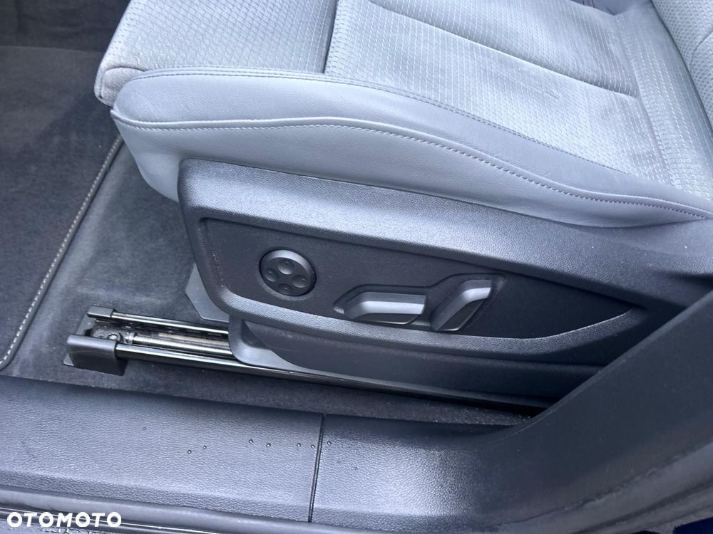 Audi Q5 Sportback 50 TFSI e Quattro S Line S tronic - 19