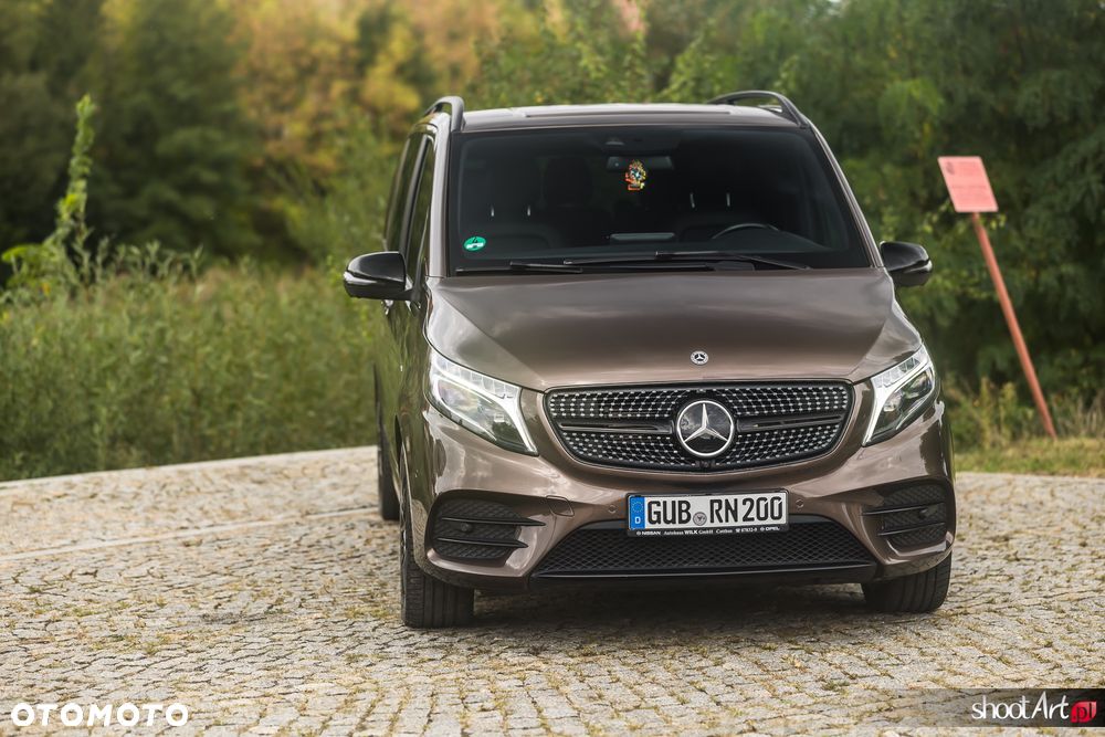 Mercedes-Benz Klasa V 250 d 4-Matic Avantgarde 7G-Tronic (długi) - 3