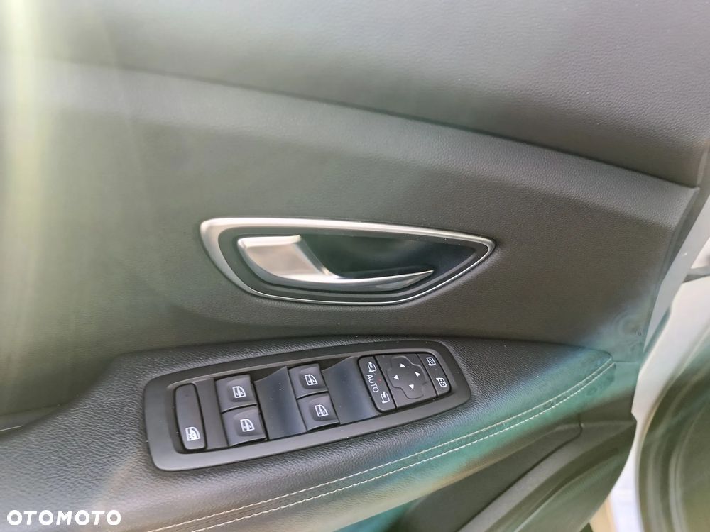 Renault Scenic 1.2 TCE Energy Bose Edition - 26