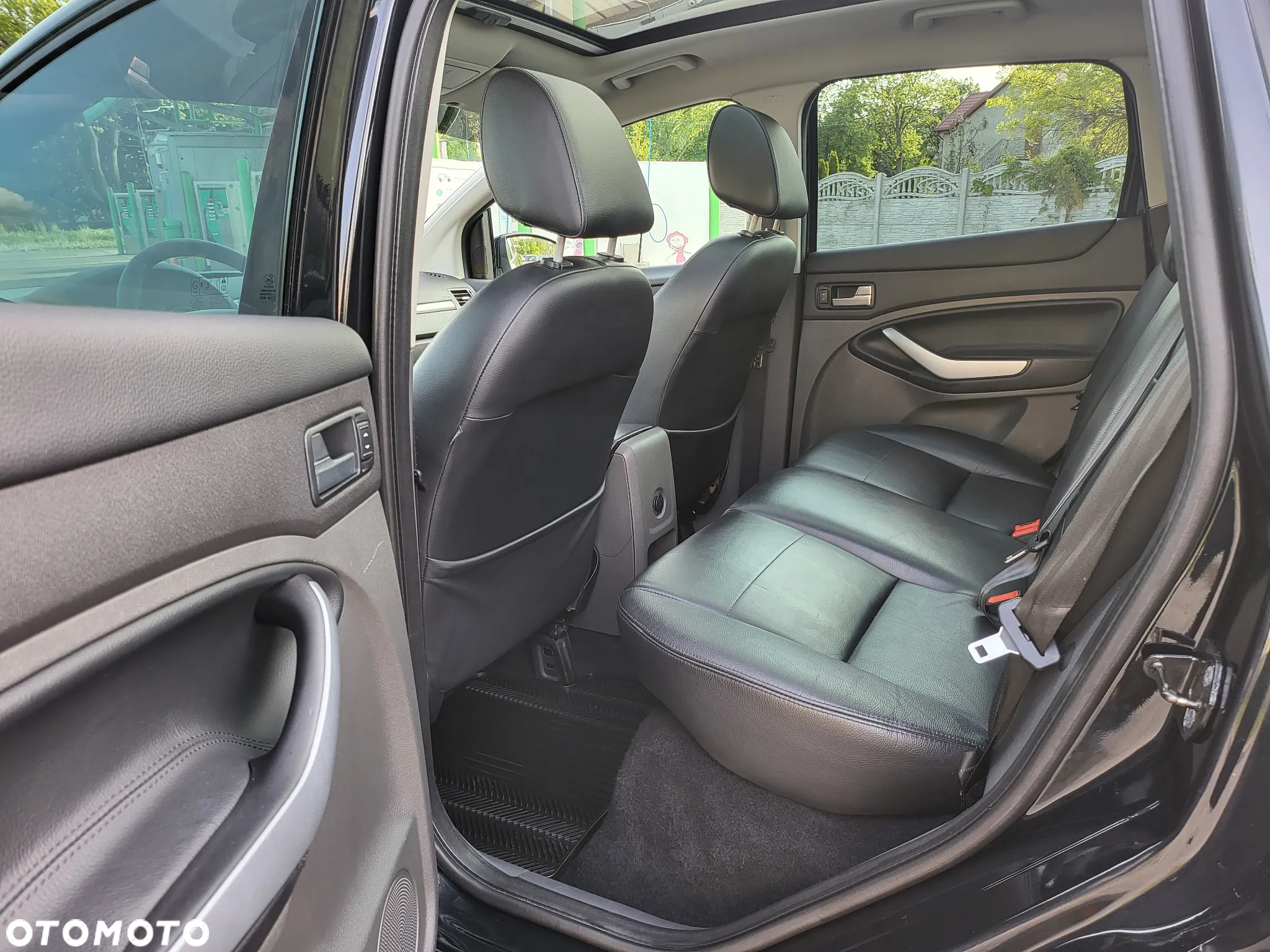 Ford Kuga - 19