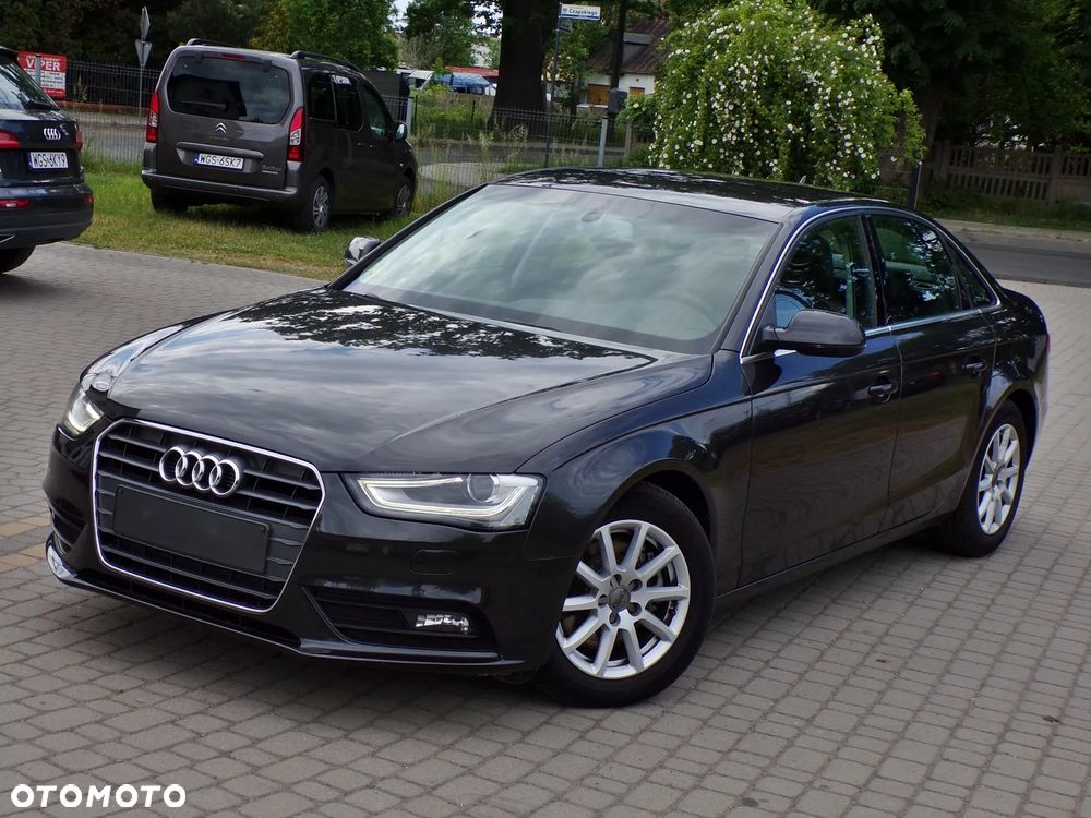 Audi A4 Limousine 2.0 TDI DPF Ambiente - 11