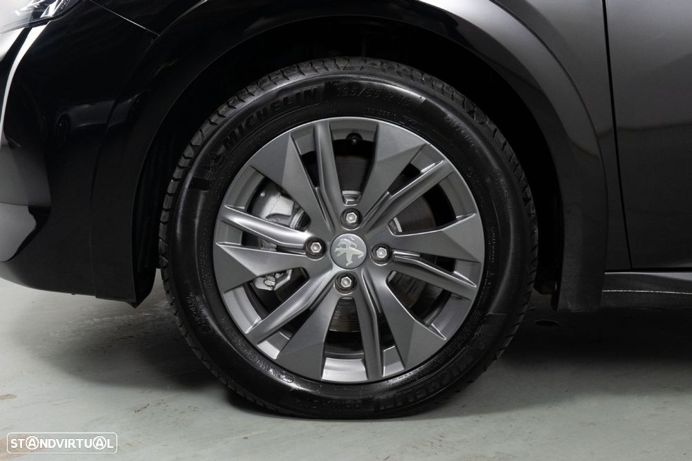 Peugeot e-208 50 kWh Allure - 19