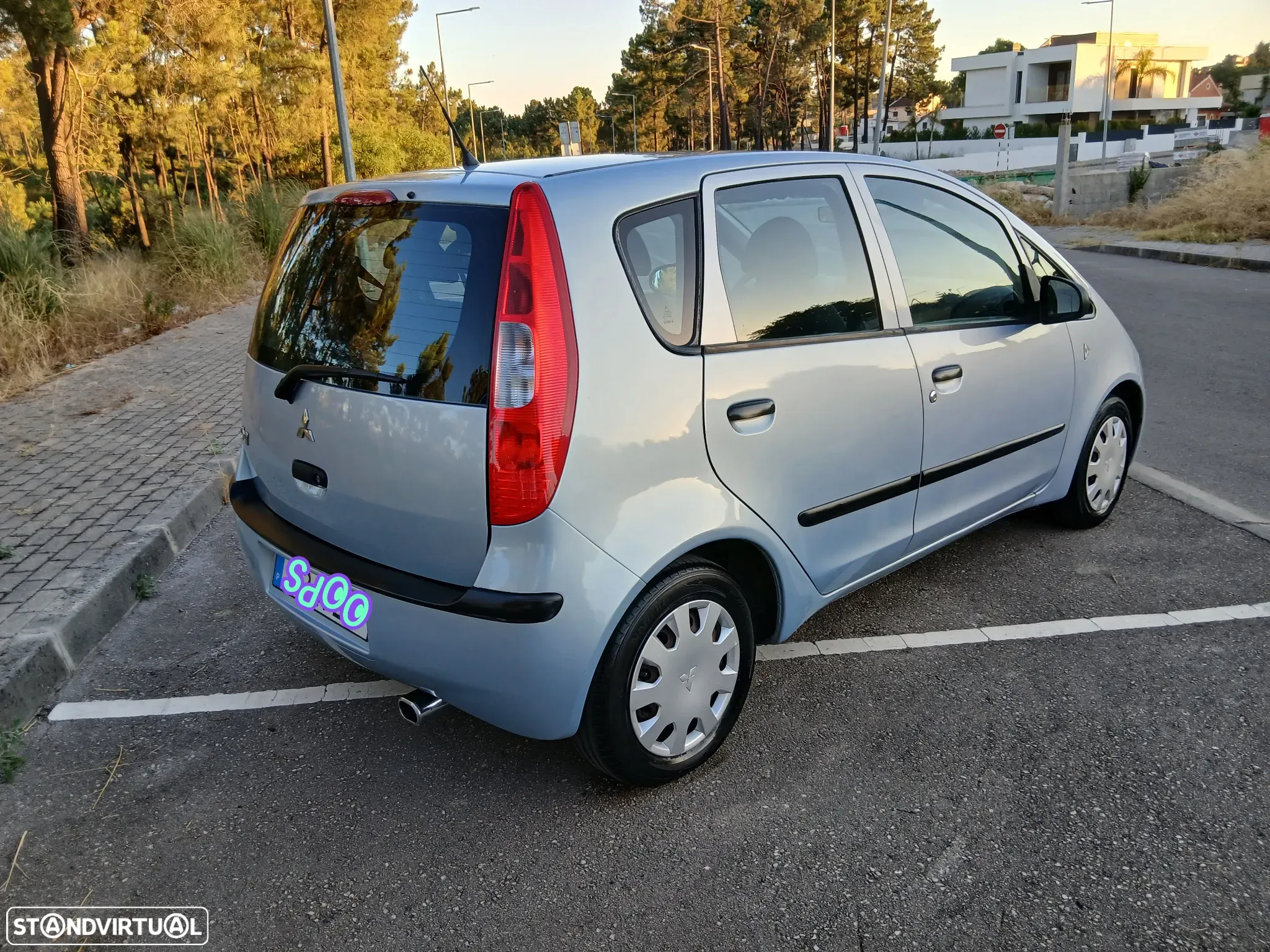 Mitsubishi Colt 1.1 Insport P. Segurança - 4