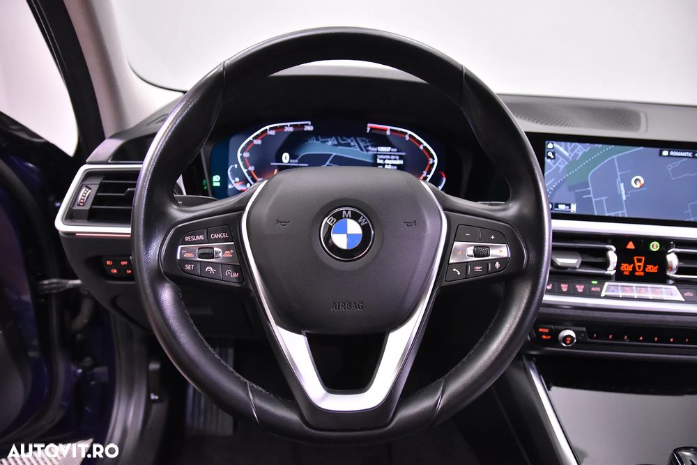 BMW Seria 3 320i AT - 16