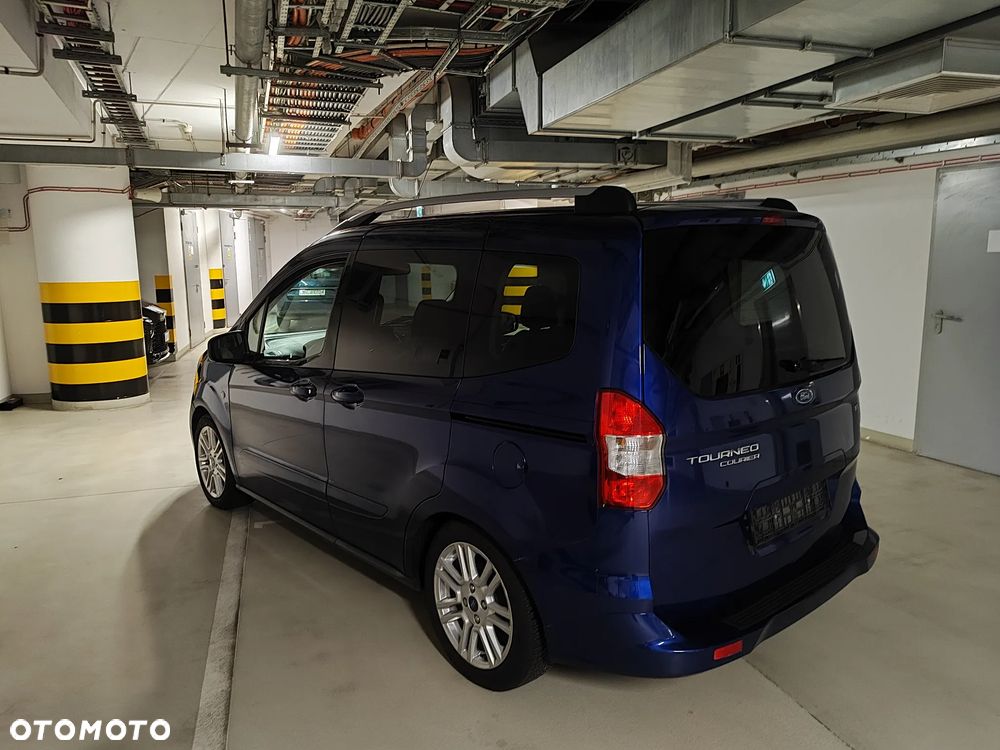 Ford Tourneo Courier 1.0 EcoBoost Titanium - 9