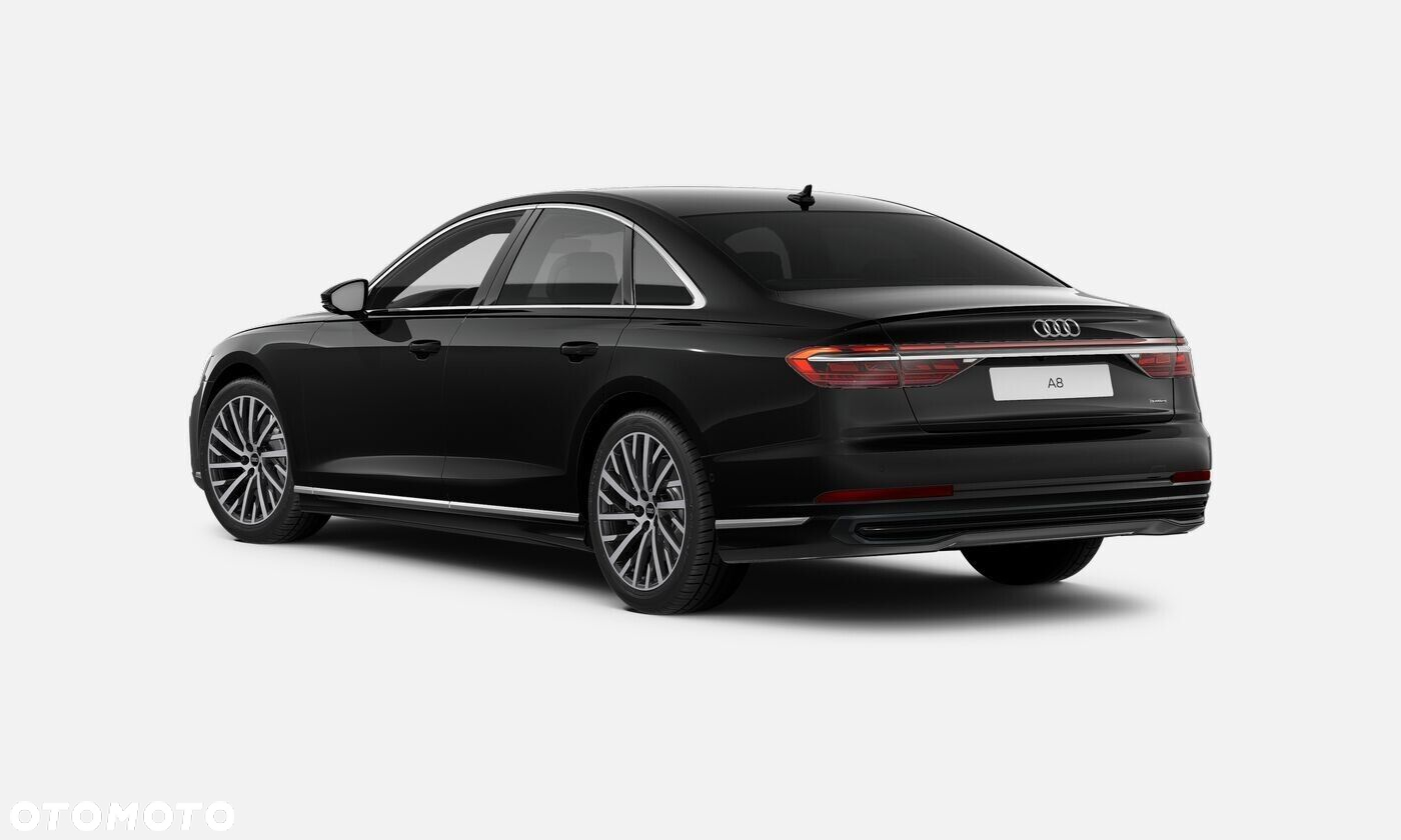 Audi A8 - 4