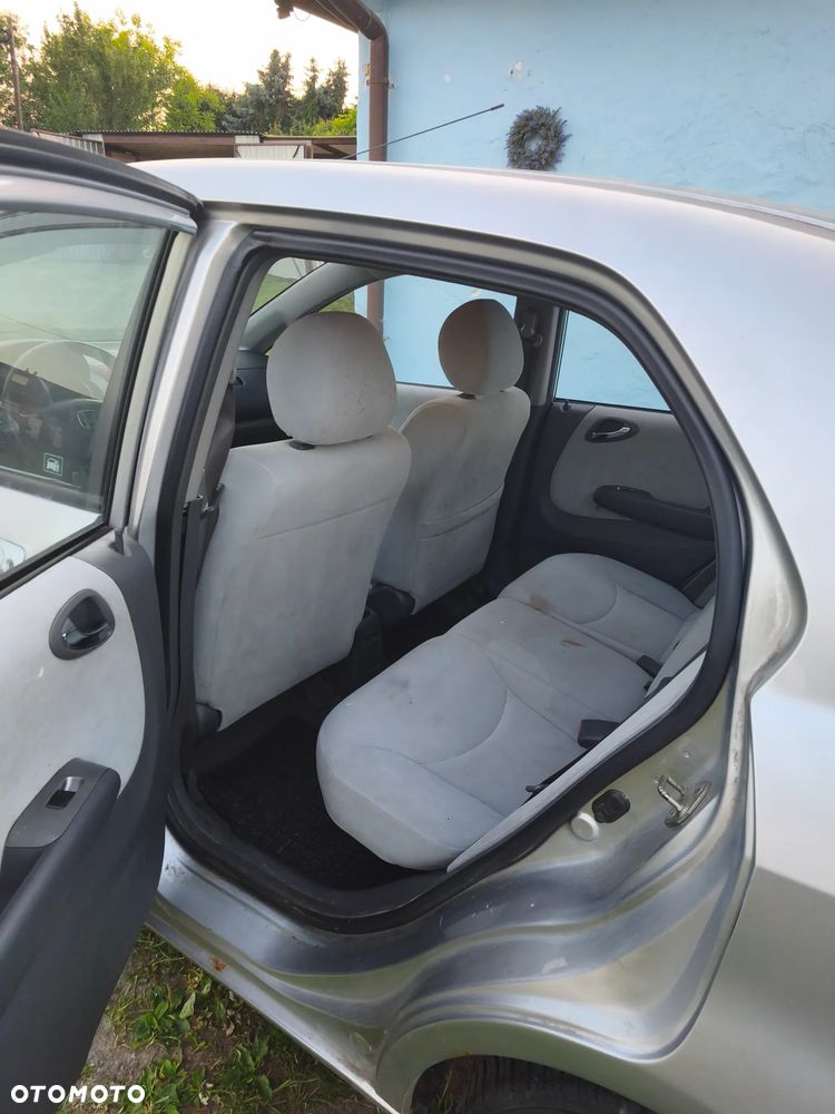 Honda City 1.4 Comfort - 8