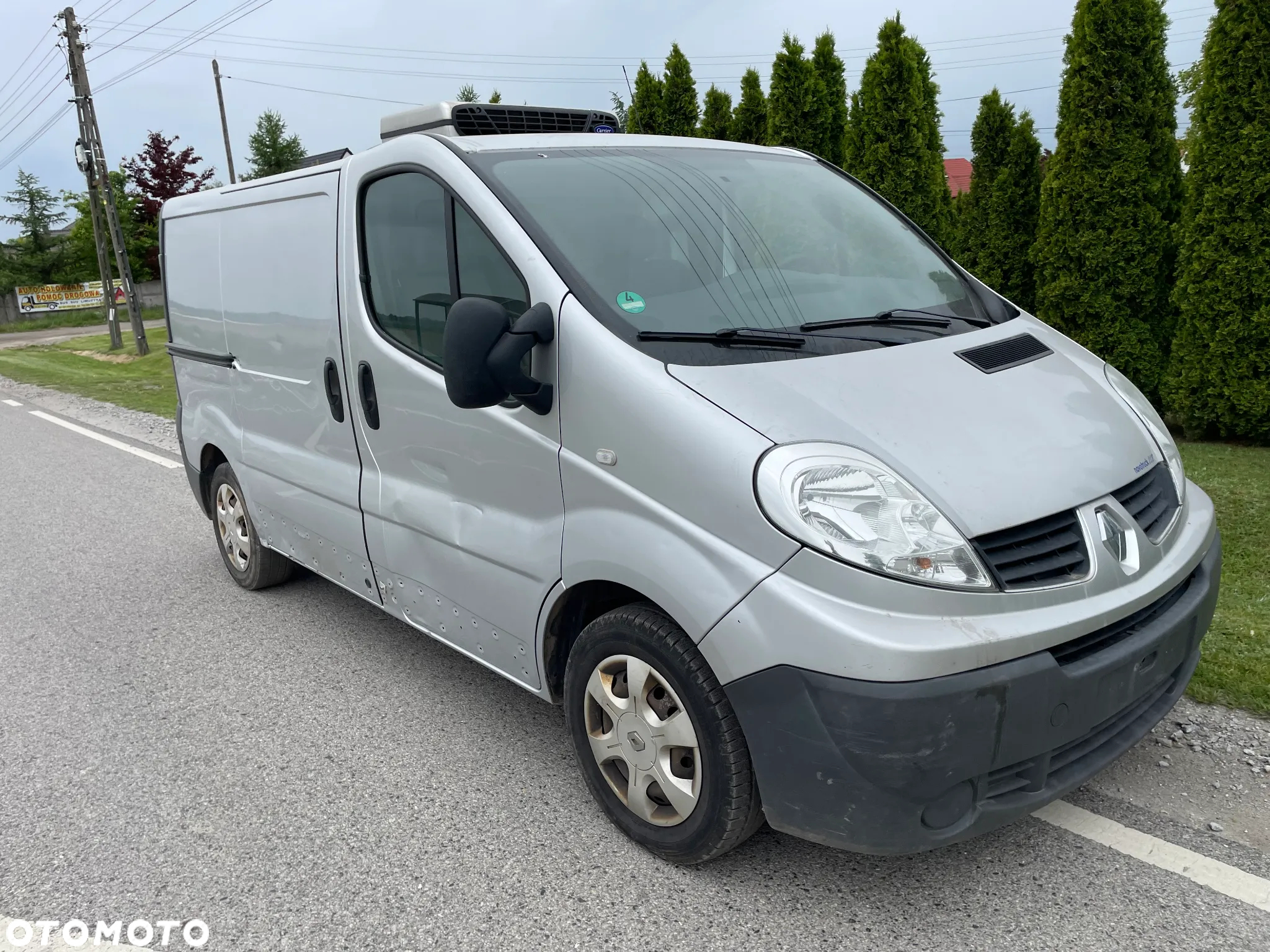 Renault TRAFIC - 2
