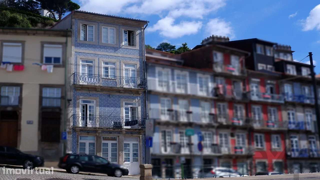 Edifício de Charme à Beira-Rio no Porto - Grande imagem: 4/25