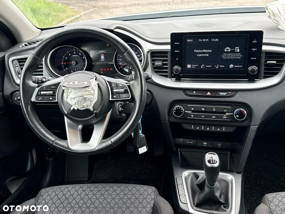 Kia Ceed 1.5 T-GDI Business Line - 24