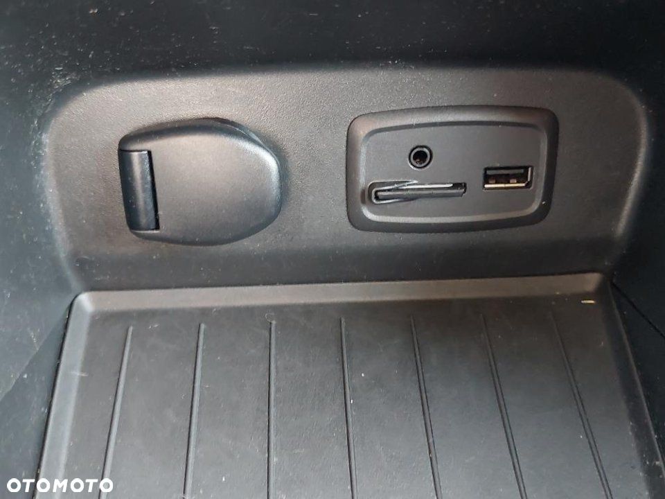 Renault Captur - 27