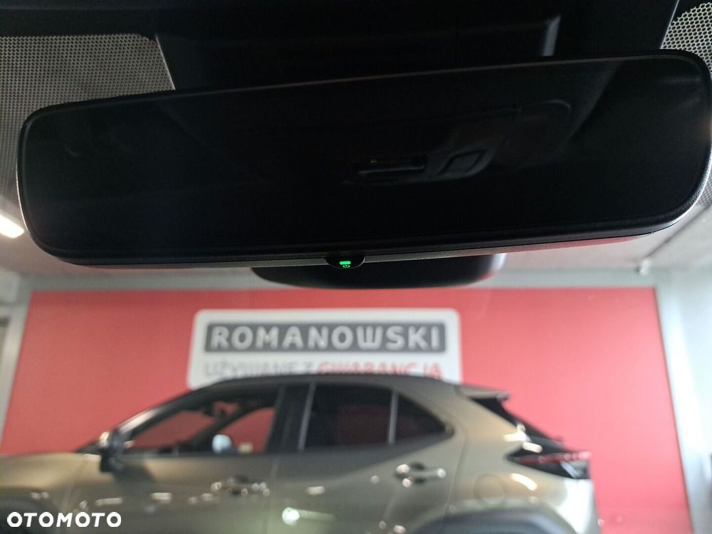 Toyota Corolla 1.8 Hybrid Style - 22