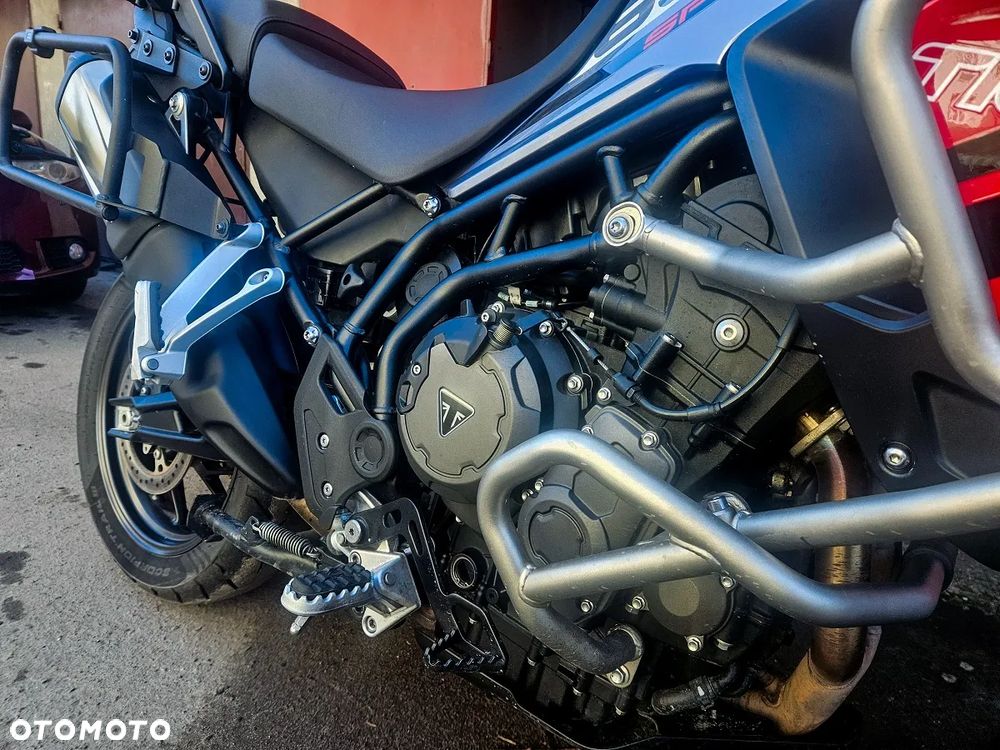 Triumph Tiger - 15