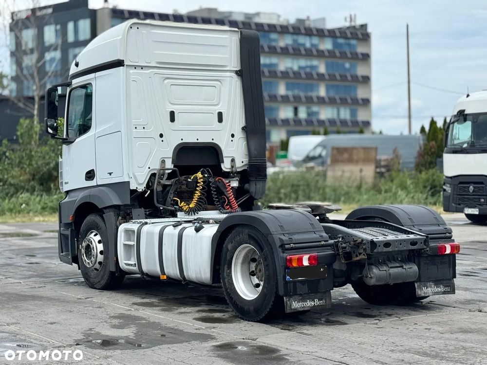 Mercedes-Benz ACTROS MP4 - 2
