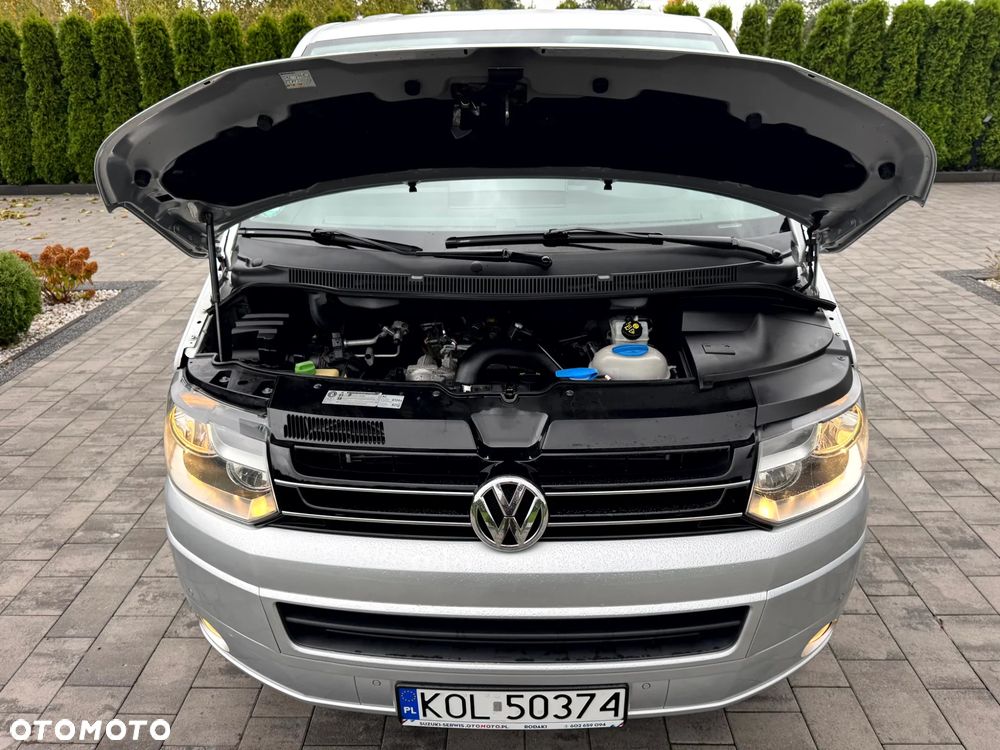 Volkswagen Multivan - 28