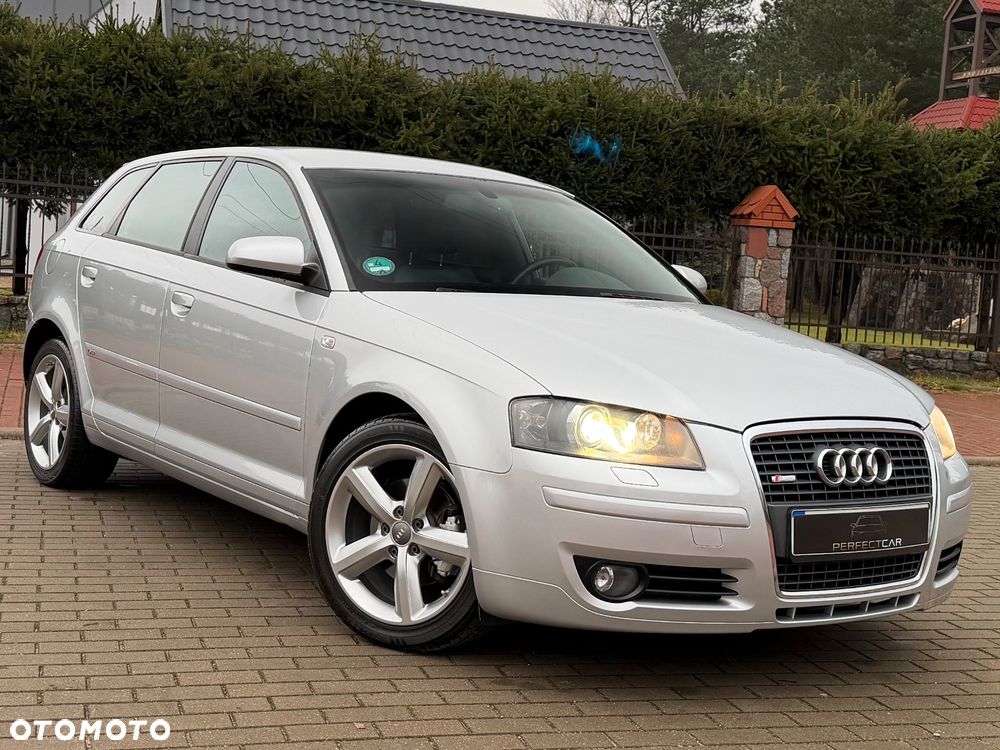 Audi A3 Sportback 1.4 TFSI S line Sportpaket - 2