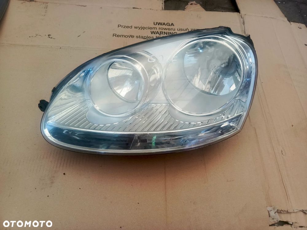 LAMPA PRZEDNIA LEWA GOLF V - 1