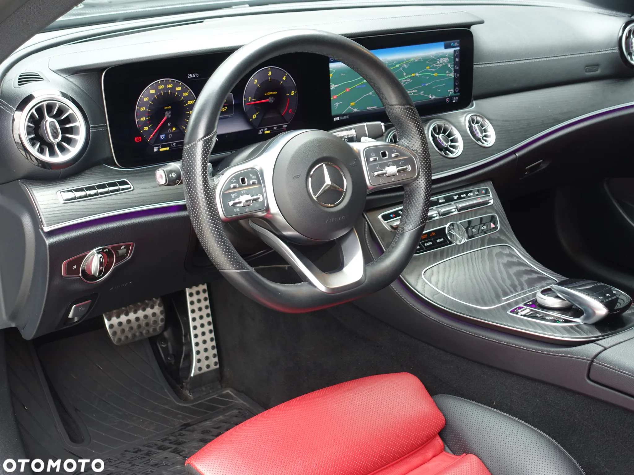 Mercedes-Benz Klasa E 220 d Coupe 4-Matic AMG - 10