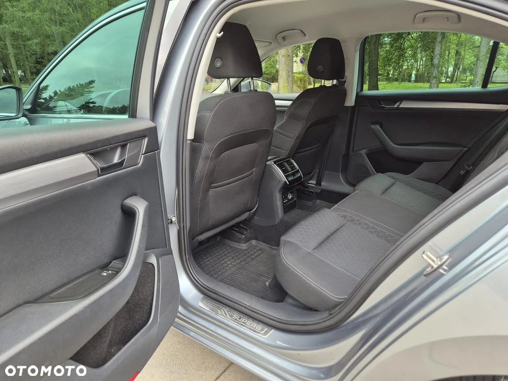 Skoda Superb 1.8 TSI Style DSG - 11