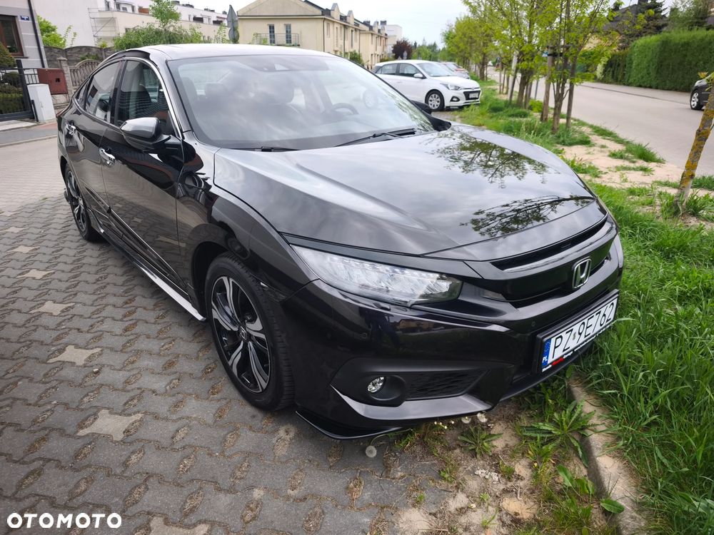 Honda Civic 1.5 i-VTEC Turbo CVT Executive - 11